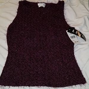 Sleeveless sweater